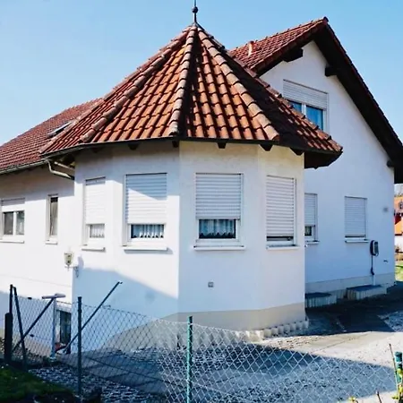 Wunderschoenes, Ruhiges Im Gruenen, Terrasse, Parkplatz شقة *